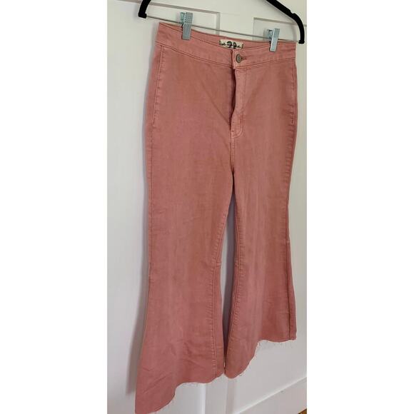 Free People Crop Flare Jeans in Pink Size 28 Denim High Rise Pockets Stretch - Picture 2 of 4